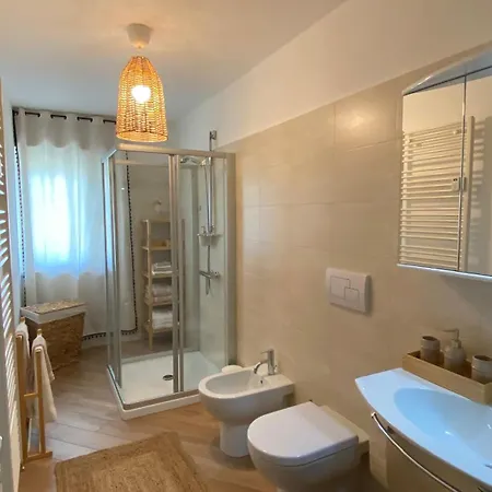 La Casa Dei Nonni Al Montan Apartman Aosta