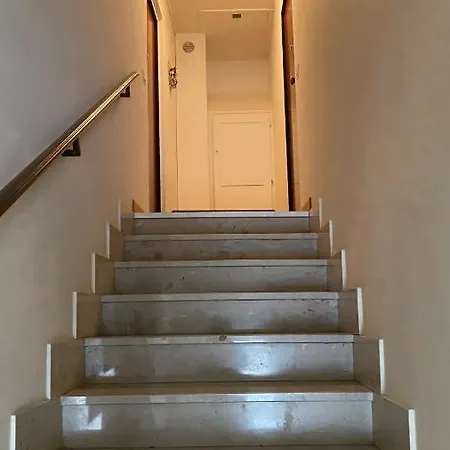 La Casa Dei Nonni Al Montan Διαμέρισμα *