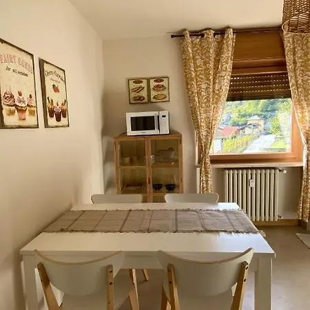 La Casa Dei Nonni Al Montan * Αόστα