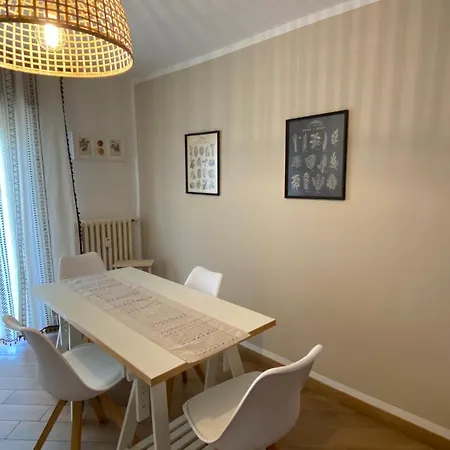 Lejlighed La Casa Dei Nonni Al Montan *