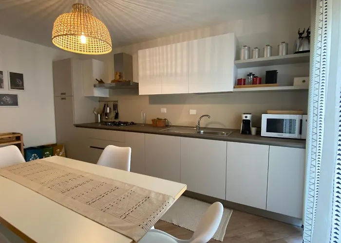 דירה La Casa Dei Nonni Al Montan *